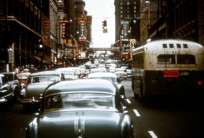 Color photo of traffic on Fifth Avenue in Seattle 1950s